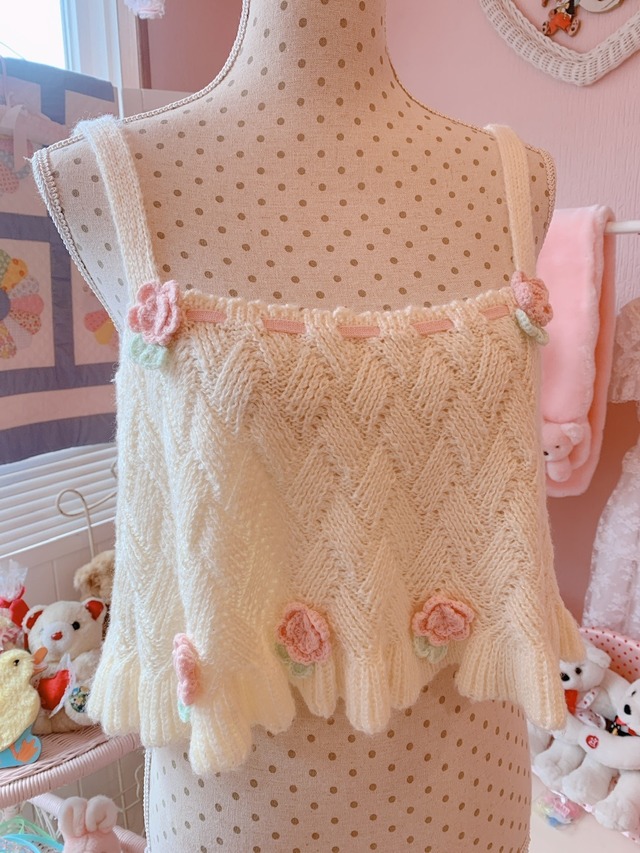 小花モチーフキャミの画像