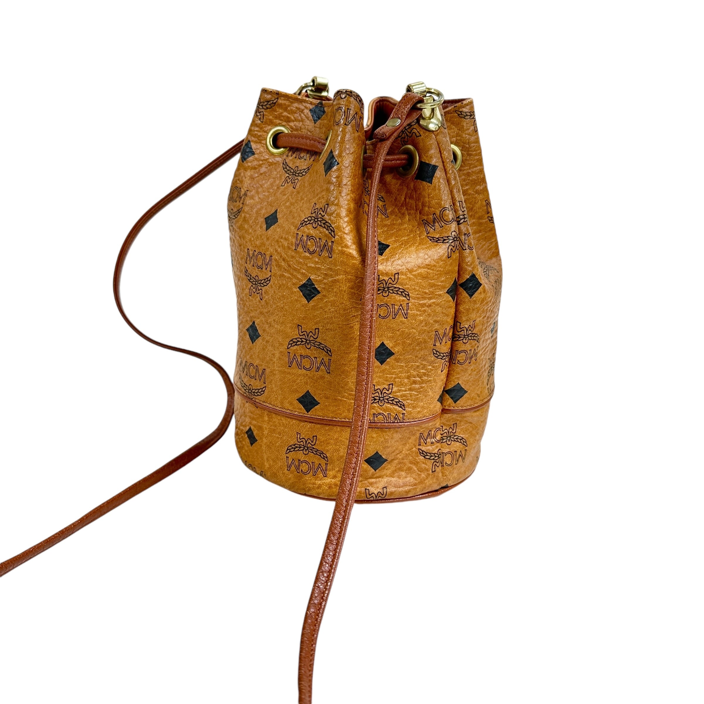 MCM バッグ ブラウン レザー MCM（エムシーエム） エム シー エム ヴィセトス ロゴグラム