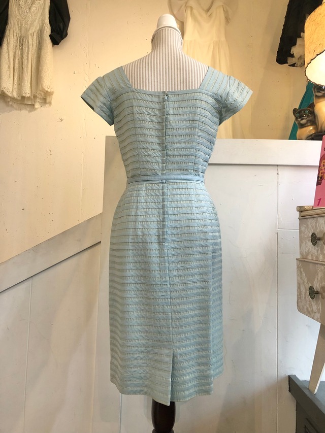 50's light blue ribbon dress