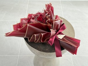 Rosé（ロゼ）｜プロポーズブーケ／12本のプリザーブドローズ レッド × ピンク