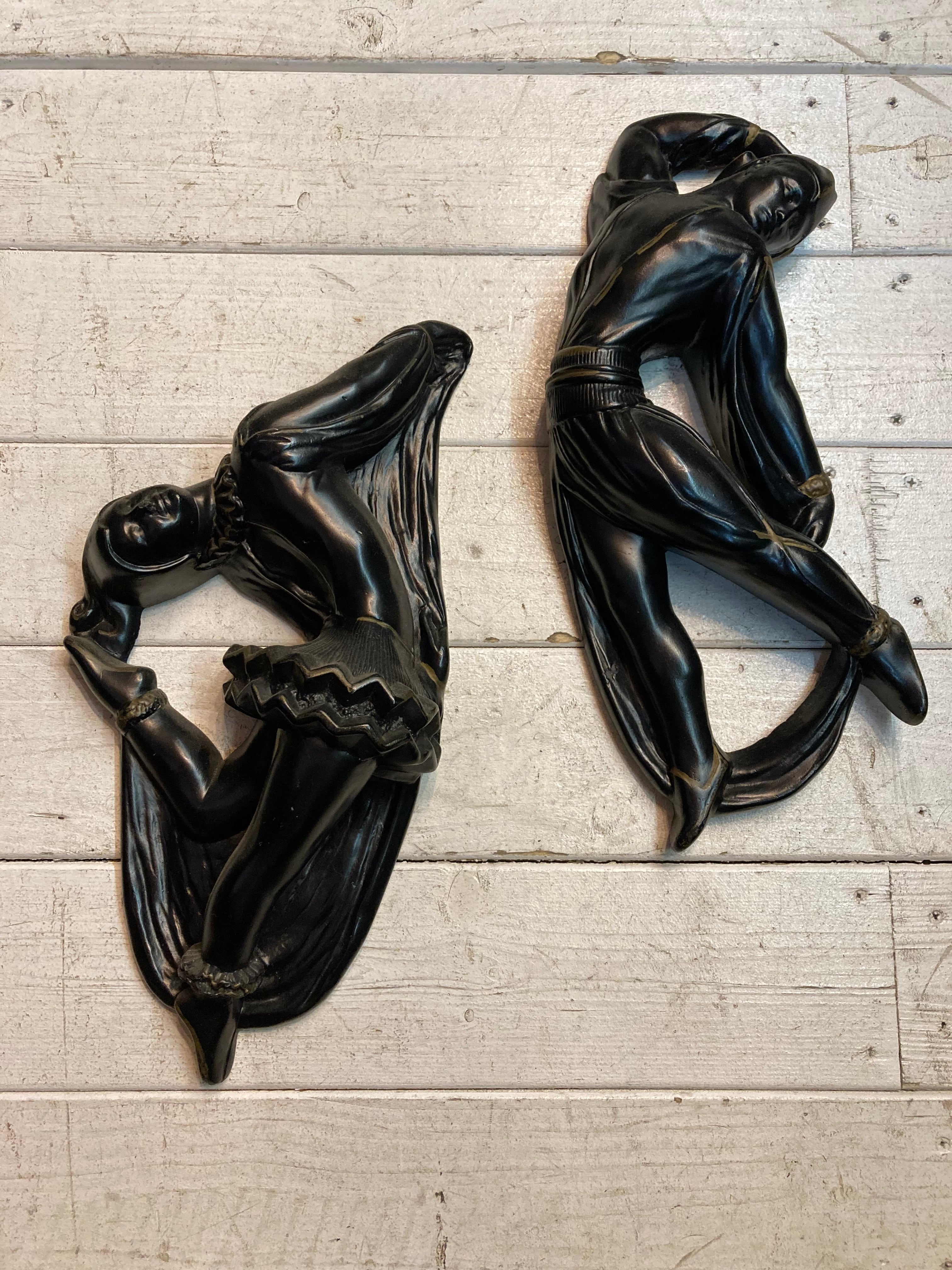 50s HARLEQUIN DANCER WALL DECOR  (beady antiques)