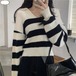 セーター レディース カラバリ2色 ブラック ホワイト プルオーバーセーター Vネック ストライプ ボーダー 襟付き 春 秋冬 新作 カジュアルスタイル オフィススタイル おしゃれ 配色 バイカラー