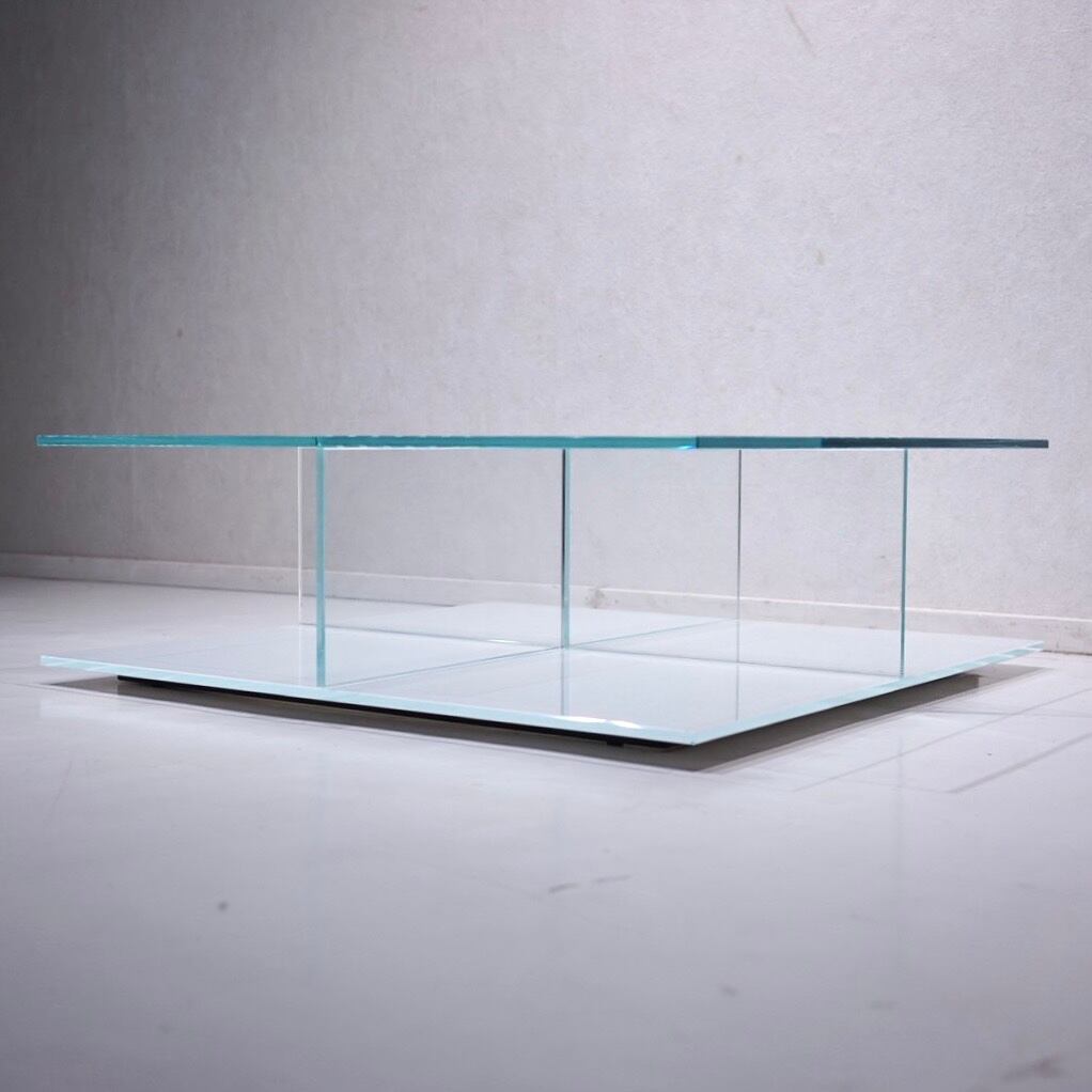 【川崎市宮前区リサイクルオフ】cassina　L69MEX　ガラステーブル　定価約35万ほど Cassina カッシーナ MEX メックス ローテーブル センターテーブル