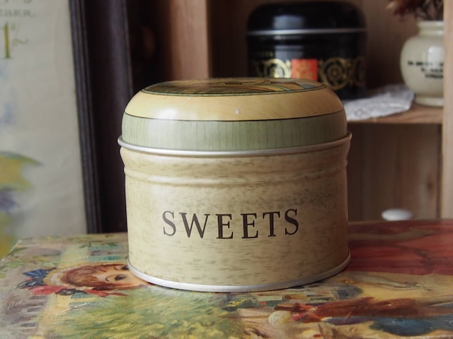 イギリスアンティーク　SWEET TIN　お菓子缶