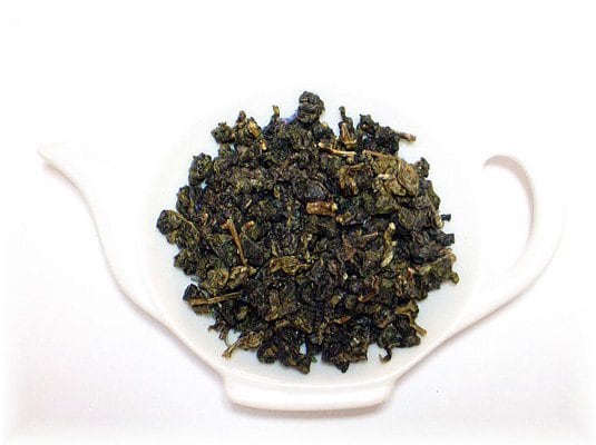 【凍頂烏龍】:花粉症に良く、味・香り・深みのバランスが好評。