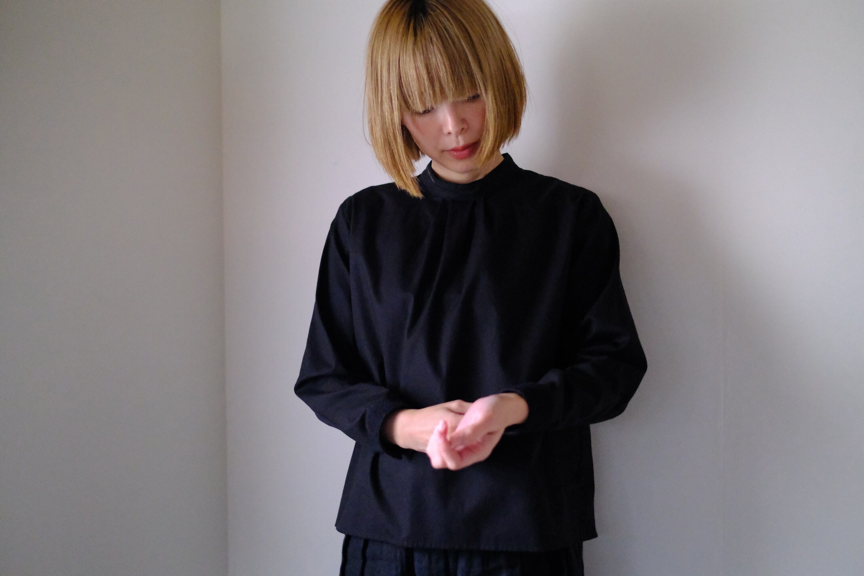 バックボタンブラウス CL-166