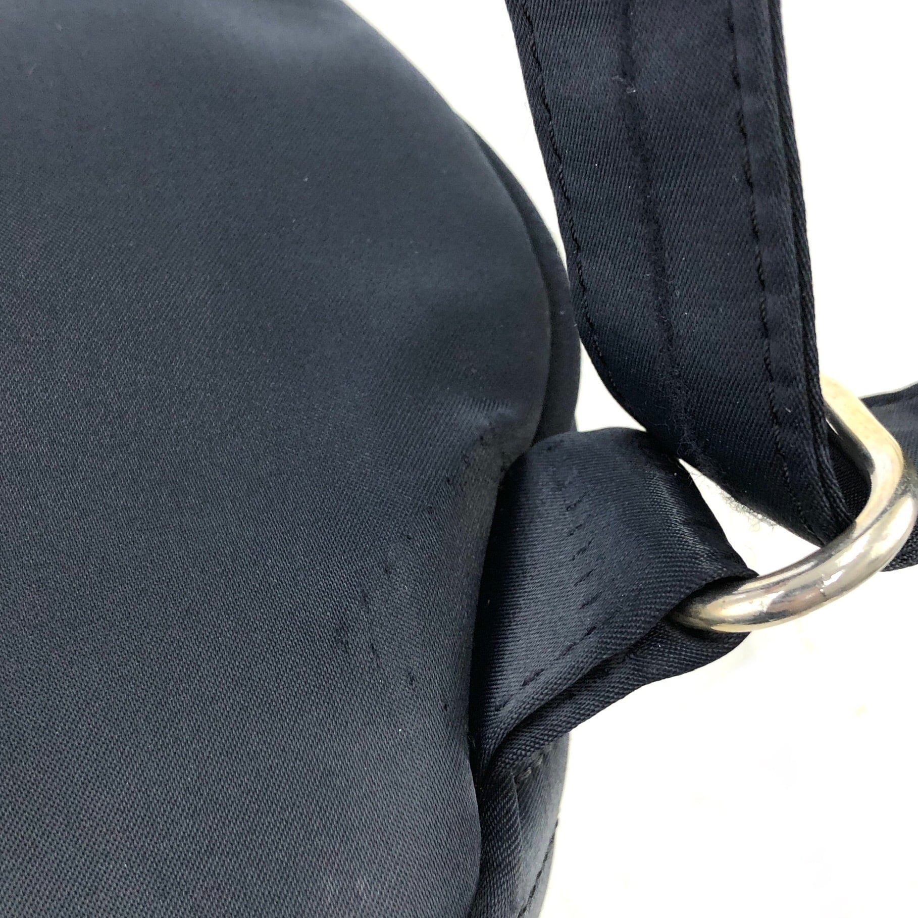 Yves Saint Laurent イヴ サンローラン バイアステッチ YSLロゴ Yves Saint Laurent イヴ サンローラン バイアステッチ YSLロゴ