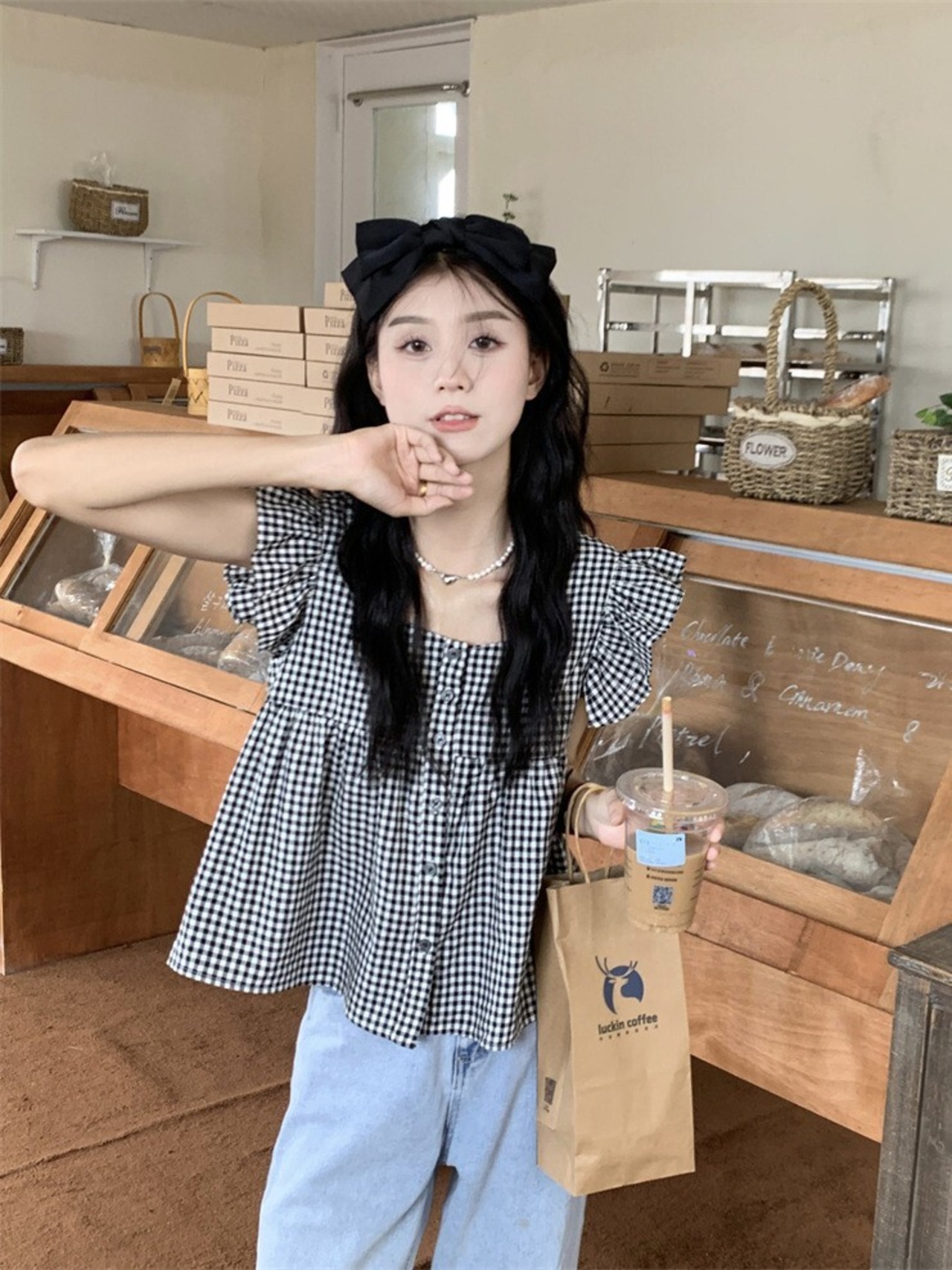 フレンチスリーブチェックブラウス D1324