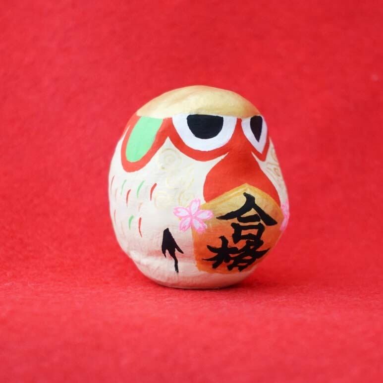 人気】合格祈願 木うそ だるま｜アートだるま 縁起物 | Art Fractal