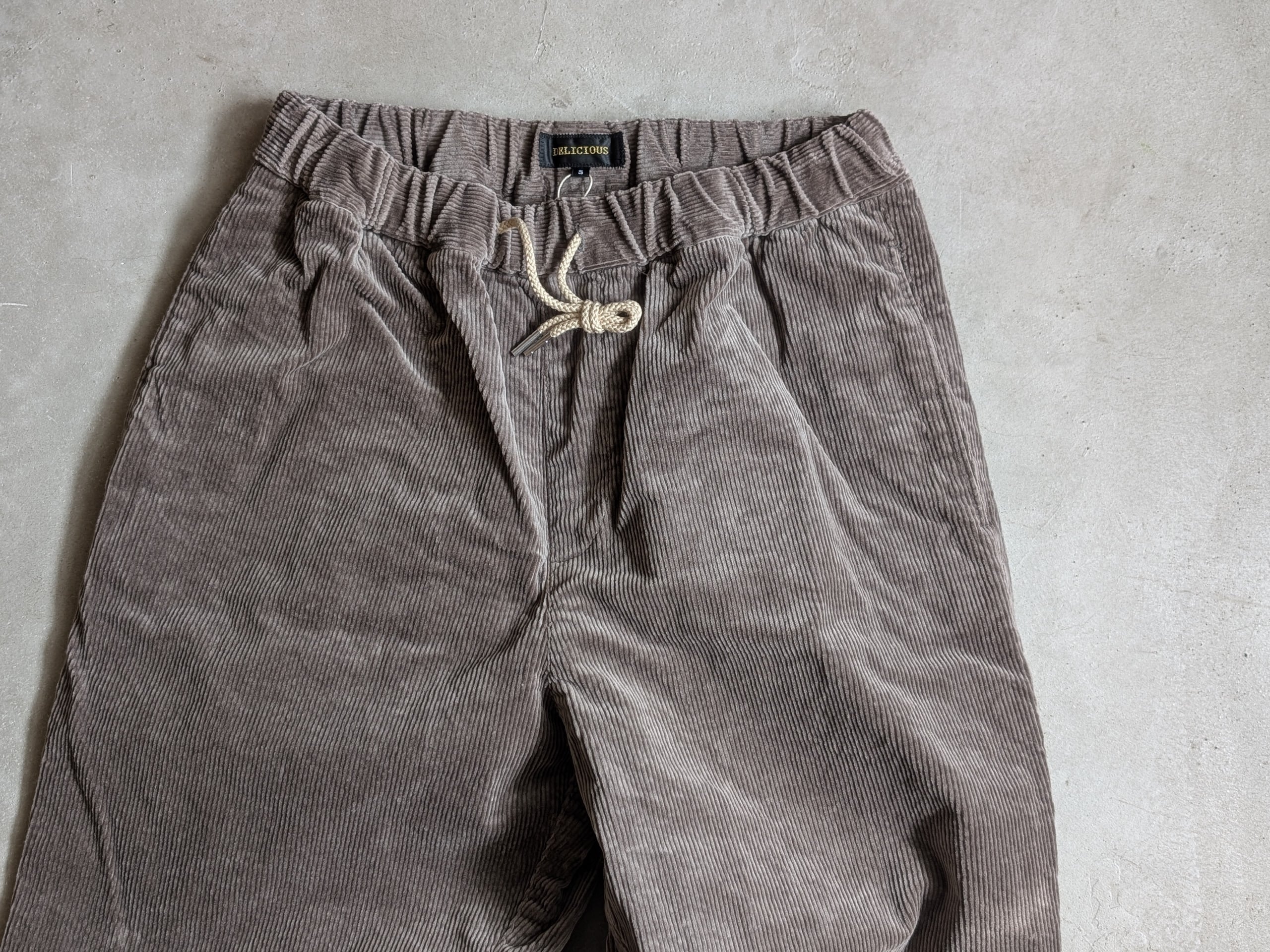 DELICIOUS】Corduroy Easy Pants（Unisex） | JAMES&CO. | inoya