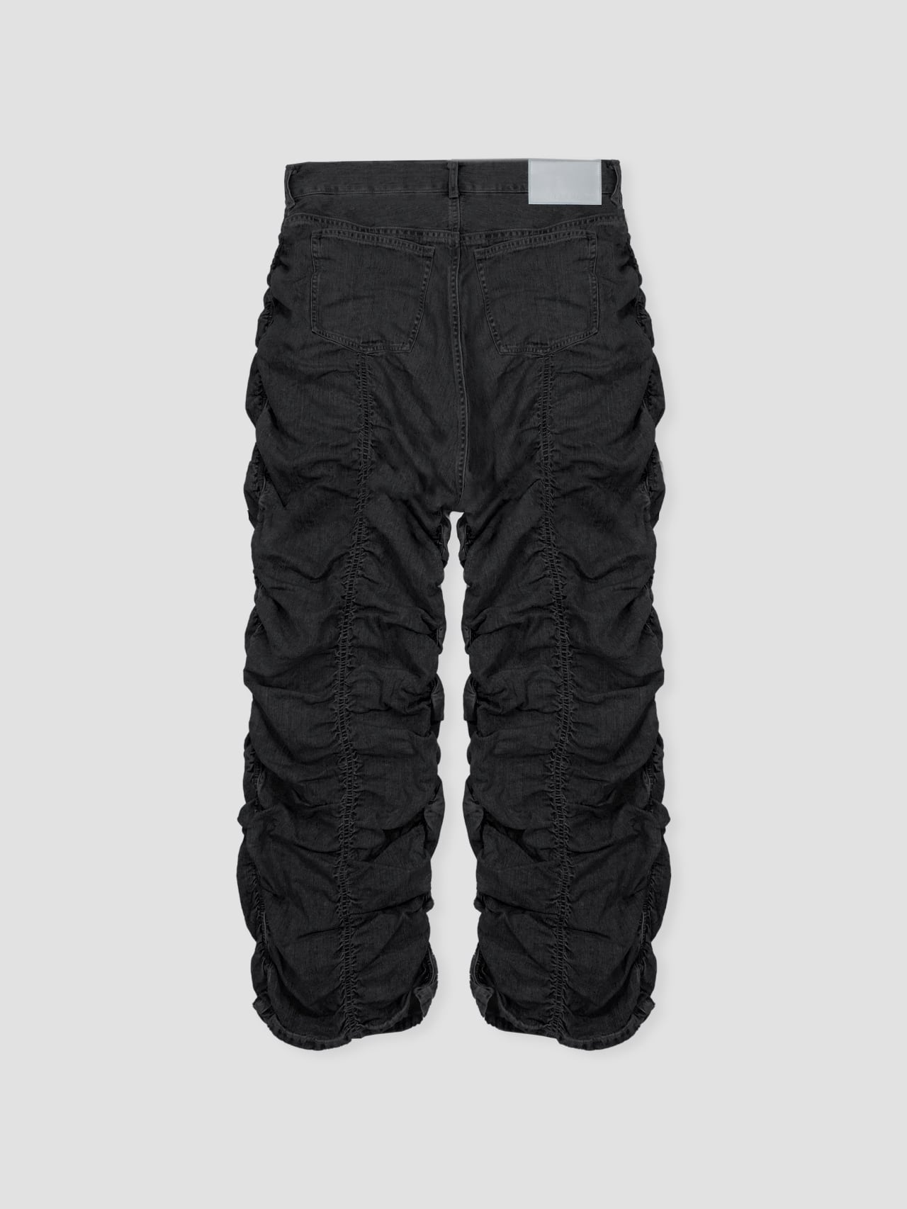 UNEEK BASEMNT - Discover independent style.