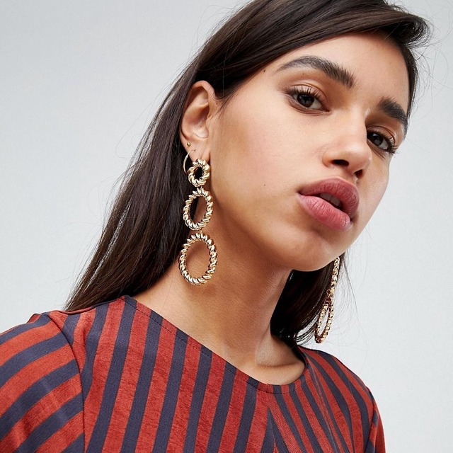 Triplicate Twisted Circle Pierce