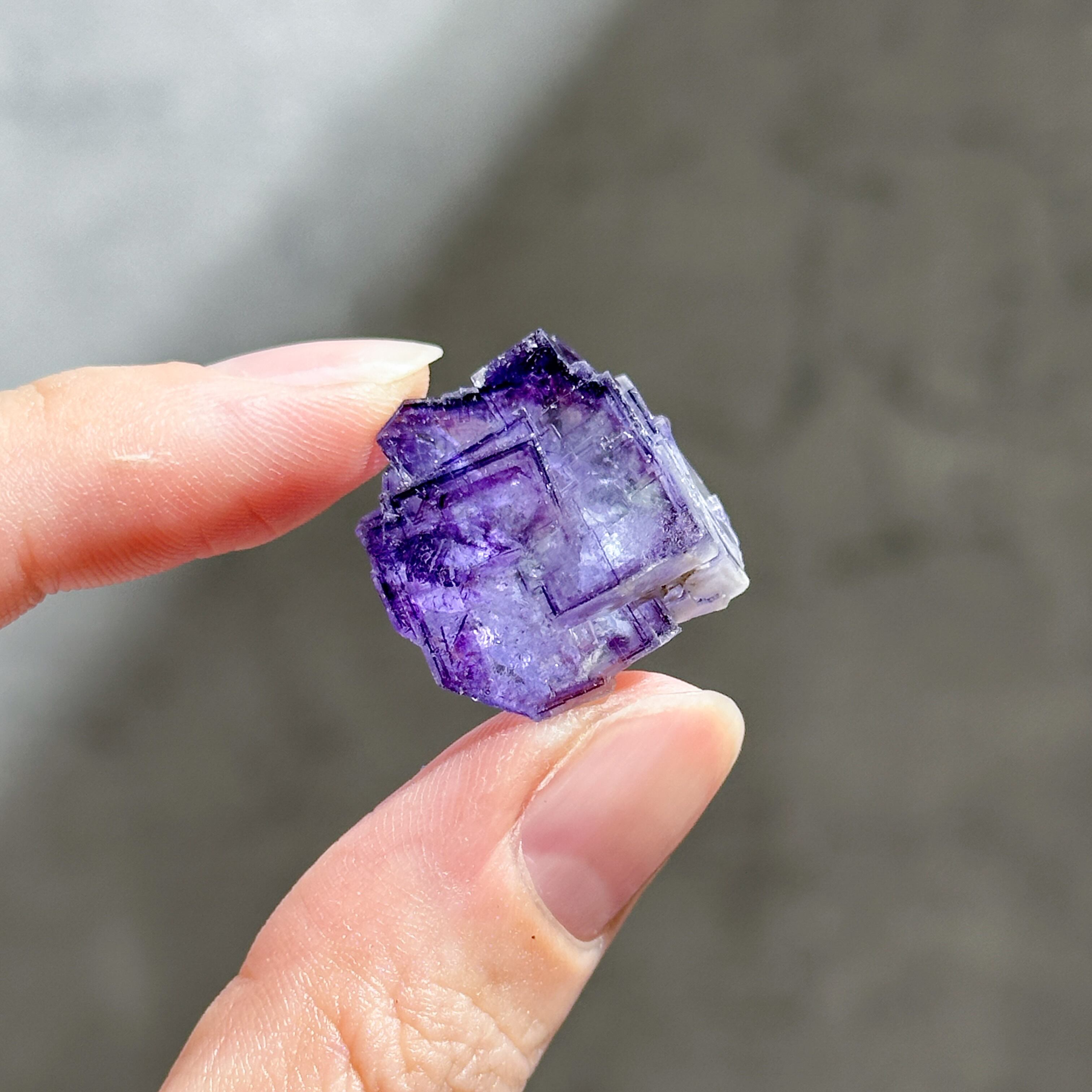 蛍光◎ヤオガンシャン産フローライト 原石12◇ Fluorite From Yaogangxian ◇天然石・鉱物・パワーストーン