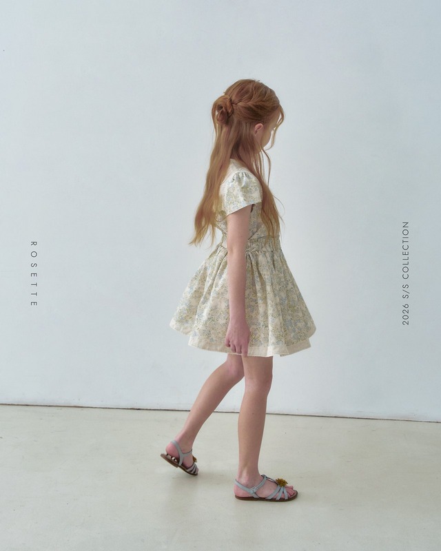 [ROSETTE] Milk Tee Blouse / [호제트] 밀크티블라우스
