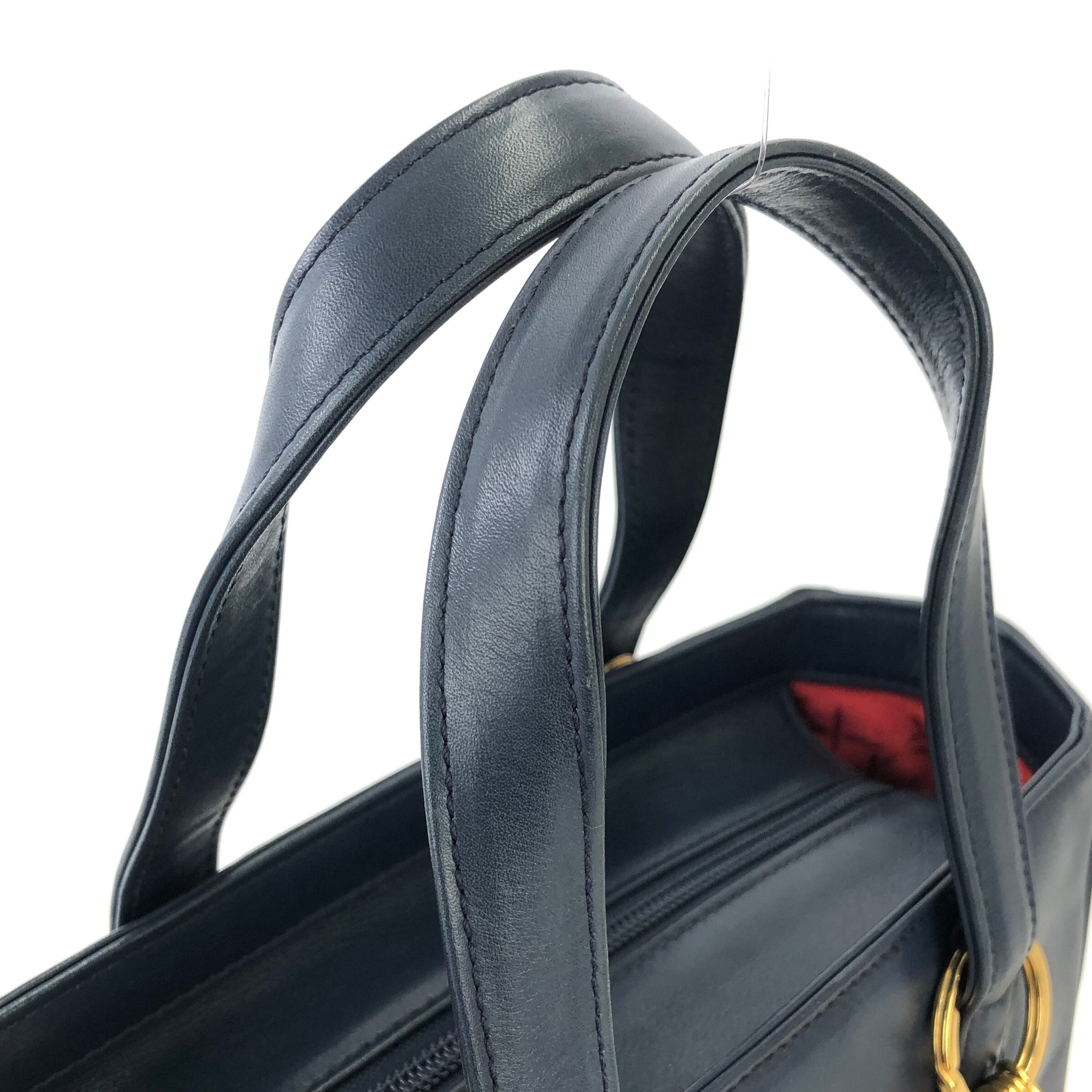 Christian Dior クリスチャン ディオール Diorチャーム レザー レディ