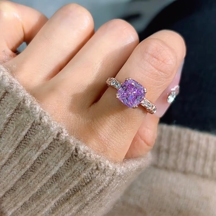 パープル 高炭素ダイヤモンド パープル キラキラ ゴージャス 指輪 紫