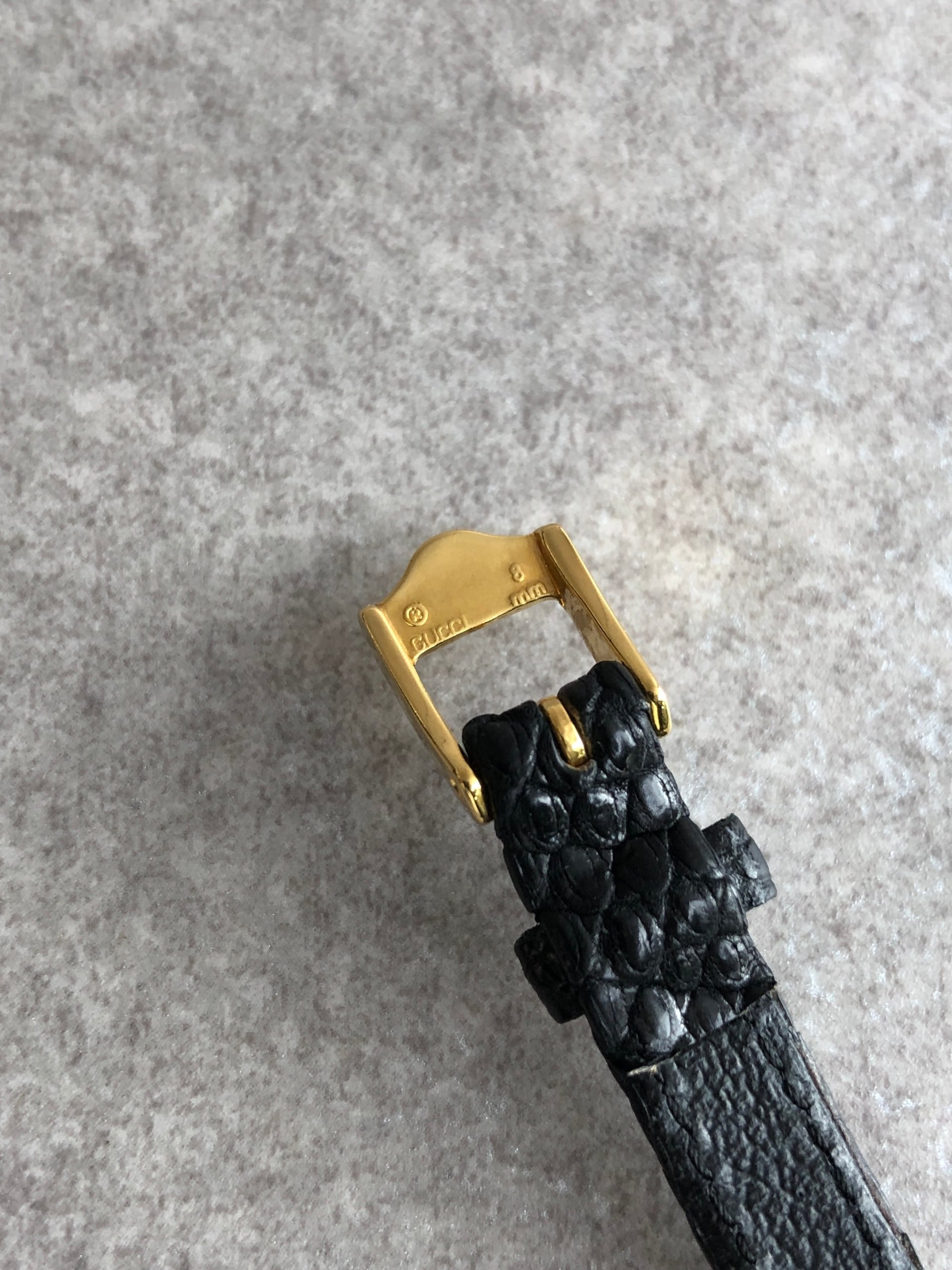 希少美品✨GUCCI レザーベルト腕時計 ブラック　vintage ウォッチ 楽天市場】【ウォッチ】GUCCI グッチ ブラック文字盤 リザード革ベルト