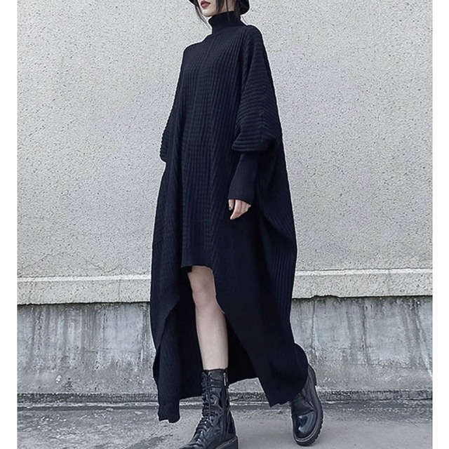 Asymmetric oversized knit dress C0595