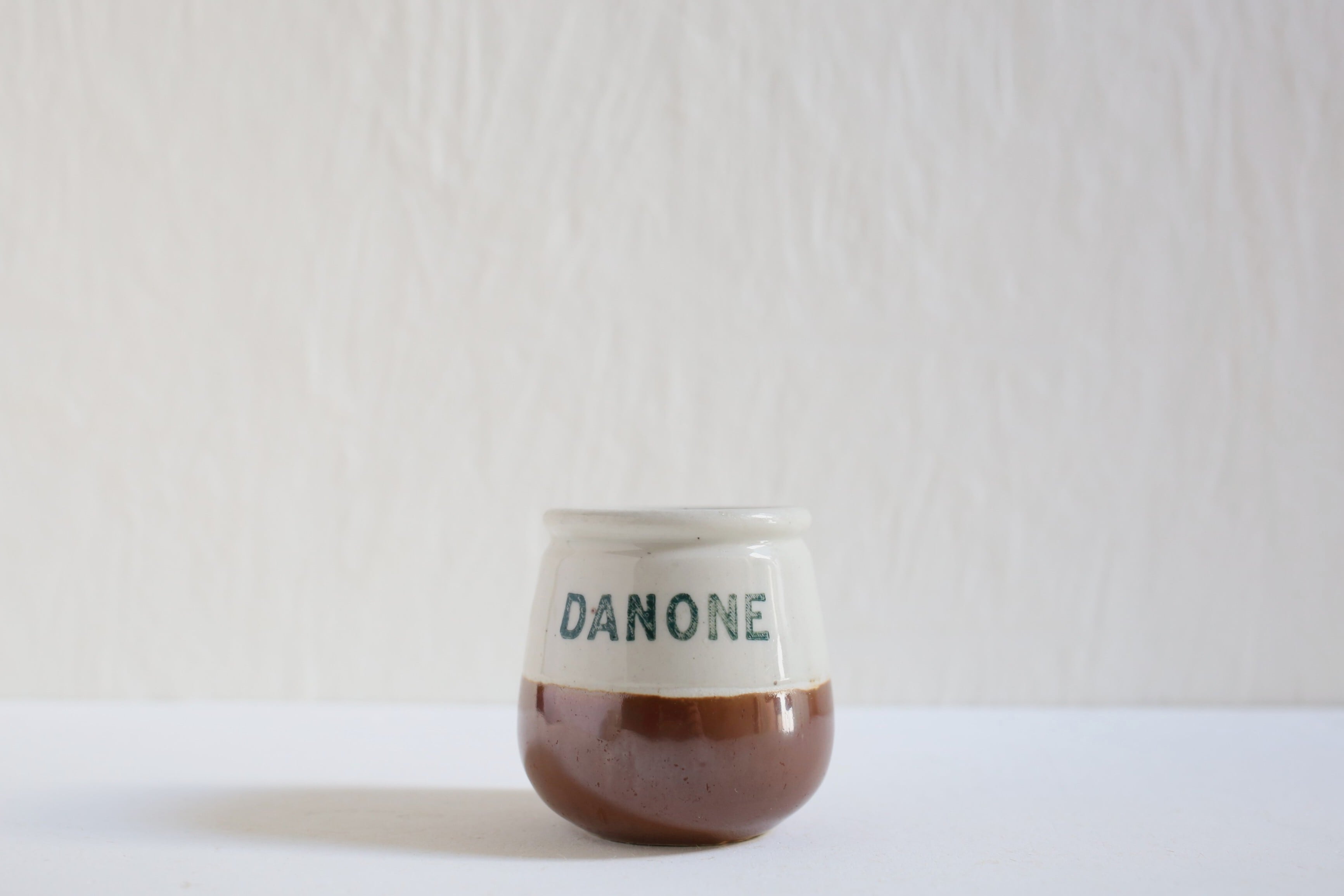 フランス アンティーク ヴィンテージ 『DANONE』ダノン 陶器