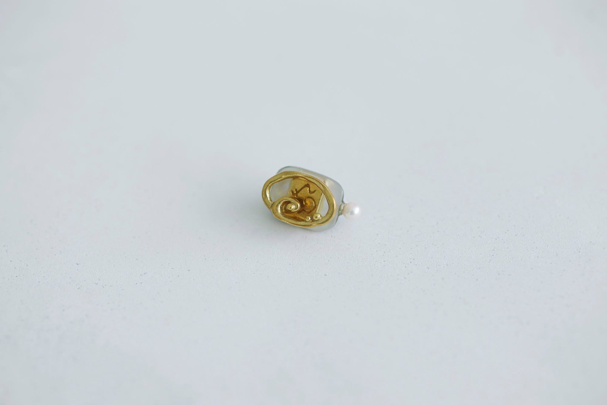 江戸切子、加賀蒔絵の帯留 | 雨庵