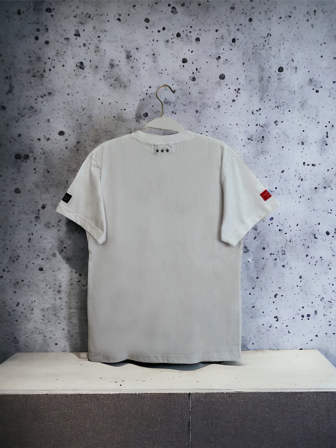 IDステッチタグTシャツ (white) | 【 I DESIGN】アイ・デザイン公式