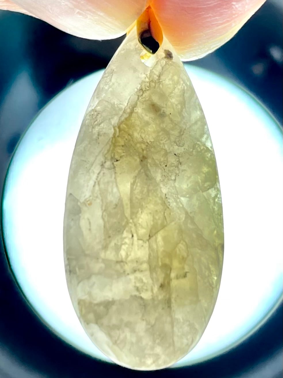 1) 強力な引き寄せ・統合「南極の石・ホワイトクリスタル」PT