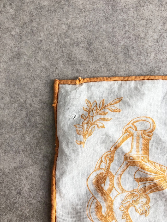 HERMES エルメス スカーフ ホワイト 馬具モチーフ シルク デッラ・カヴァッレリア カレ40 vintage ヴィンテージ オールド ev5385