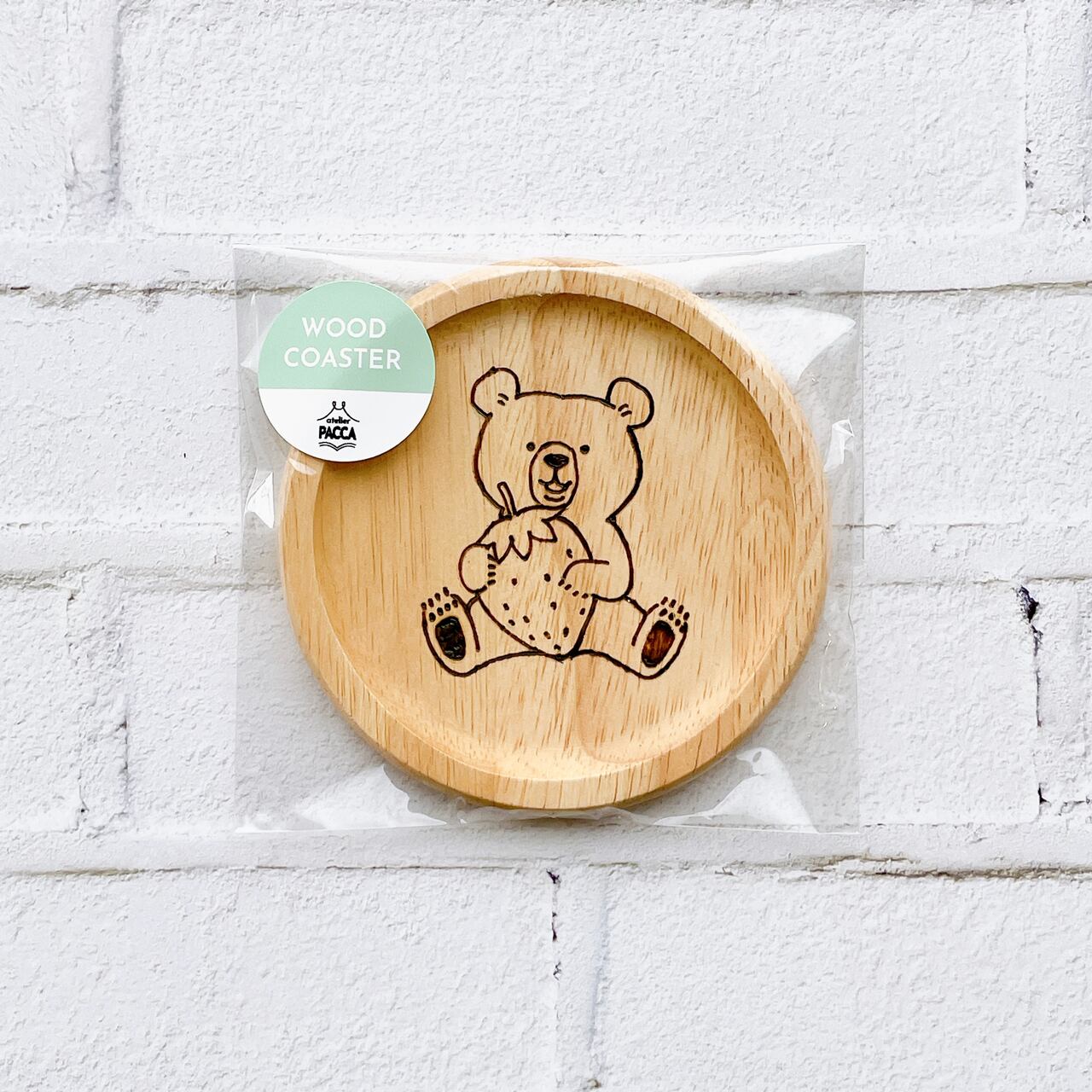 ウッドコースター〈苺とくま〉 | atelier PACCA
