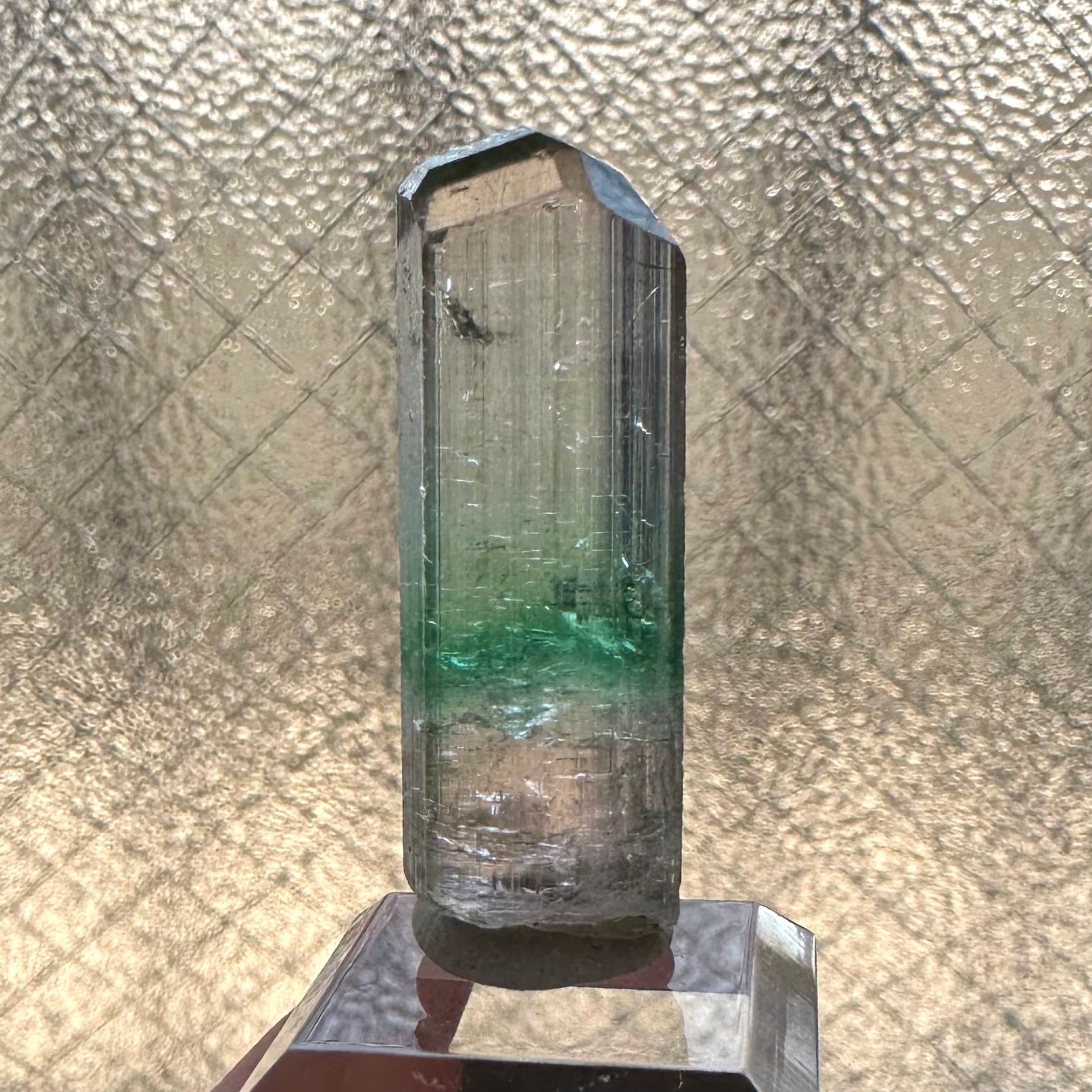アクロアイト【Achroite】アフガニスタン産 | PEANUTS MINERALS