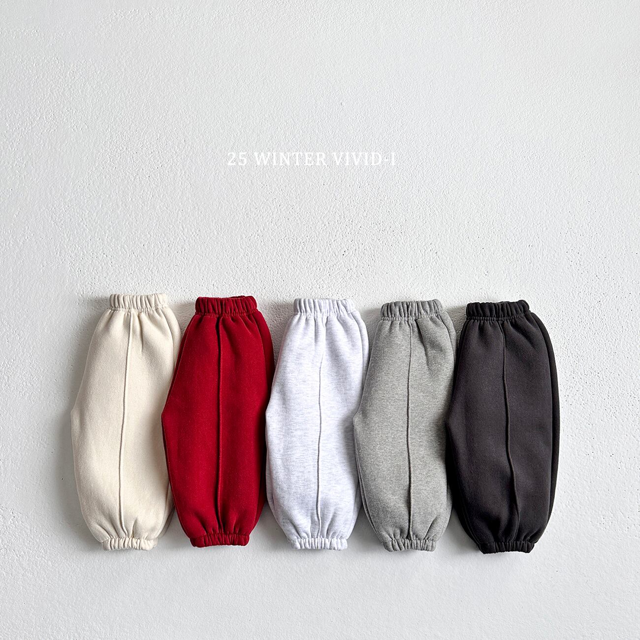 pin tuck fleece joggers【VIVID】※12月下旬〜1月上旬発送予定