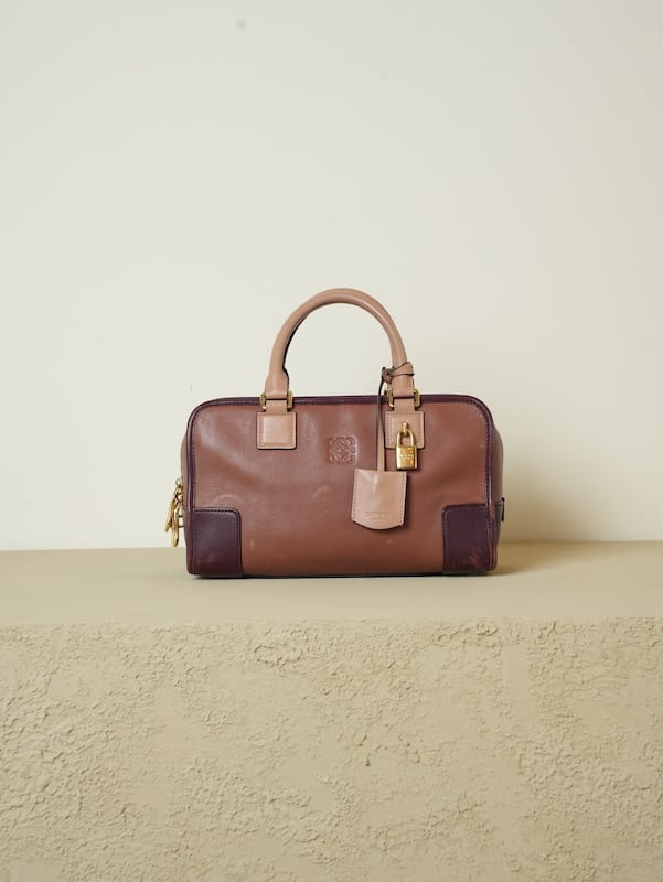 LOEWE アマソナ 28 ハンドバッグ c999e506f6154bc0b8f3839b224db3