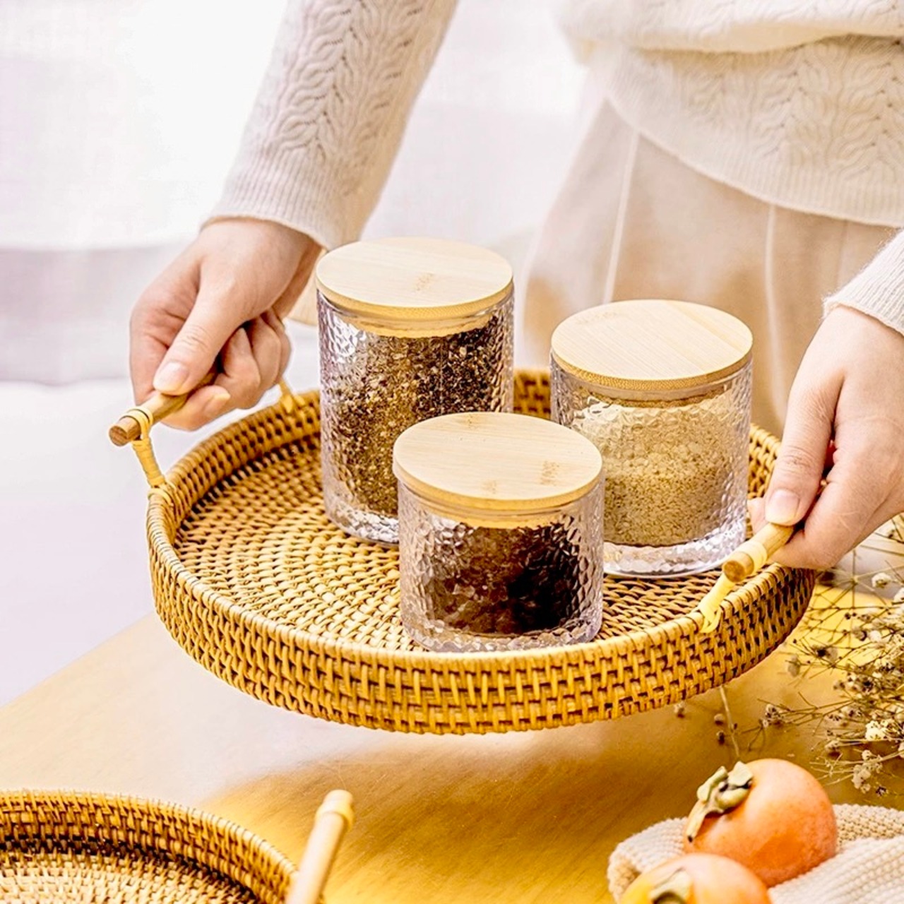 ハンドル付きラタントレイ