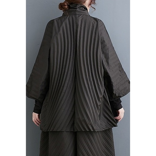 Wave pleated two-piece C0124