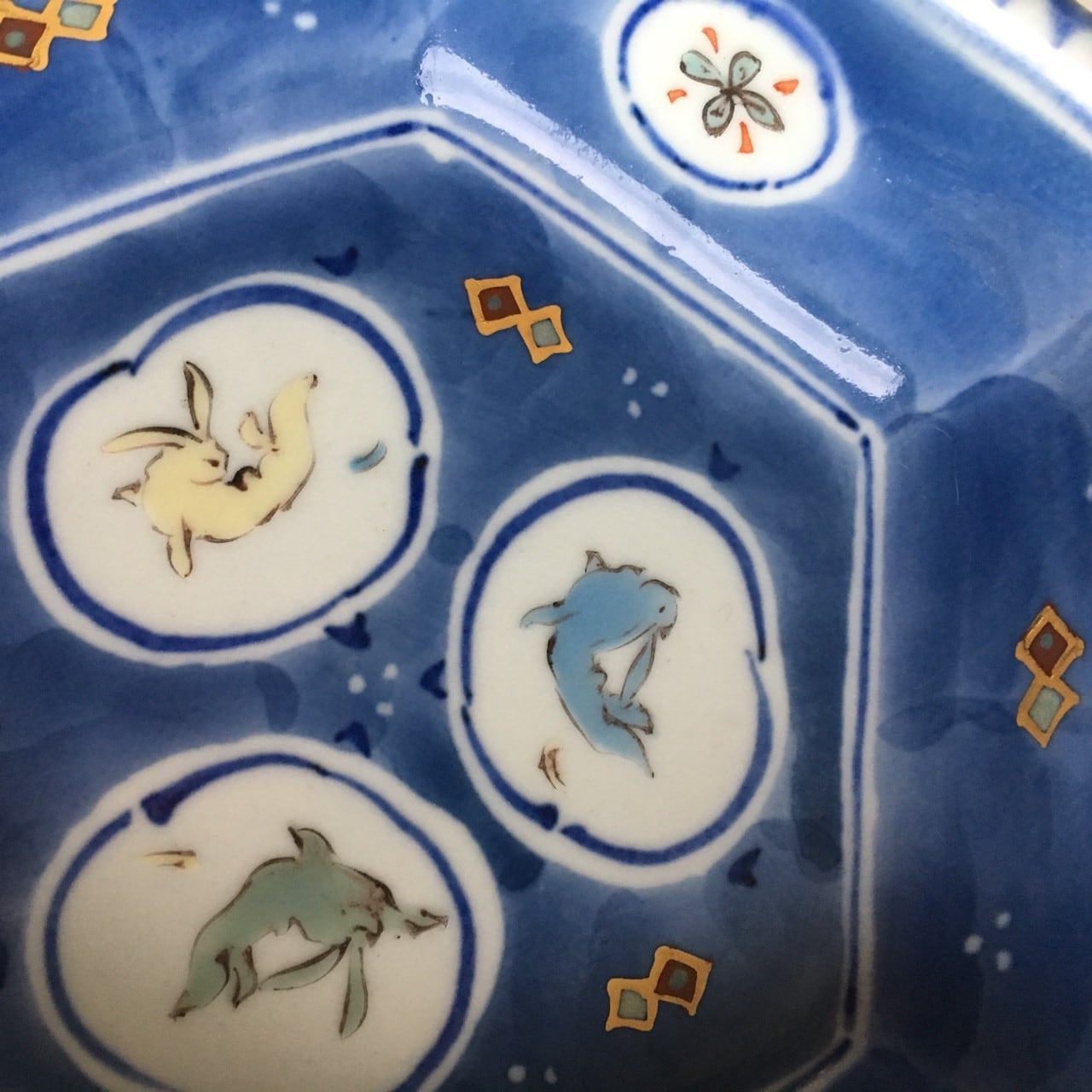 宮崎祐輔 染綿窓絵兎 八角鉢 宮崎祐輔 染綿窓絵兎 八角鉢｜トレファクONLINE