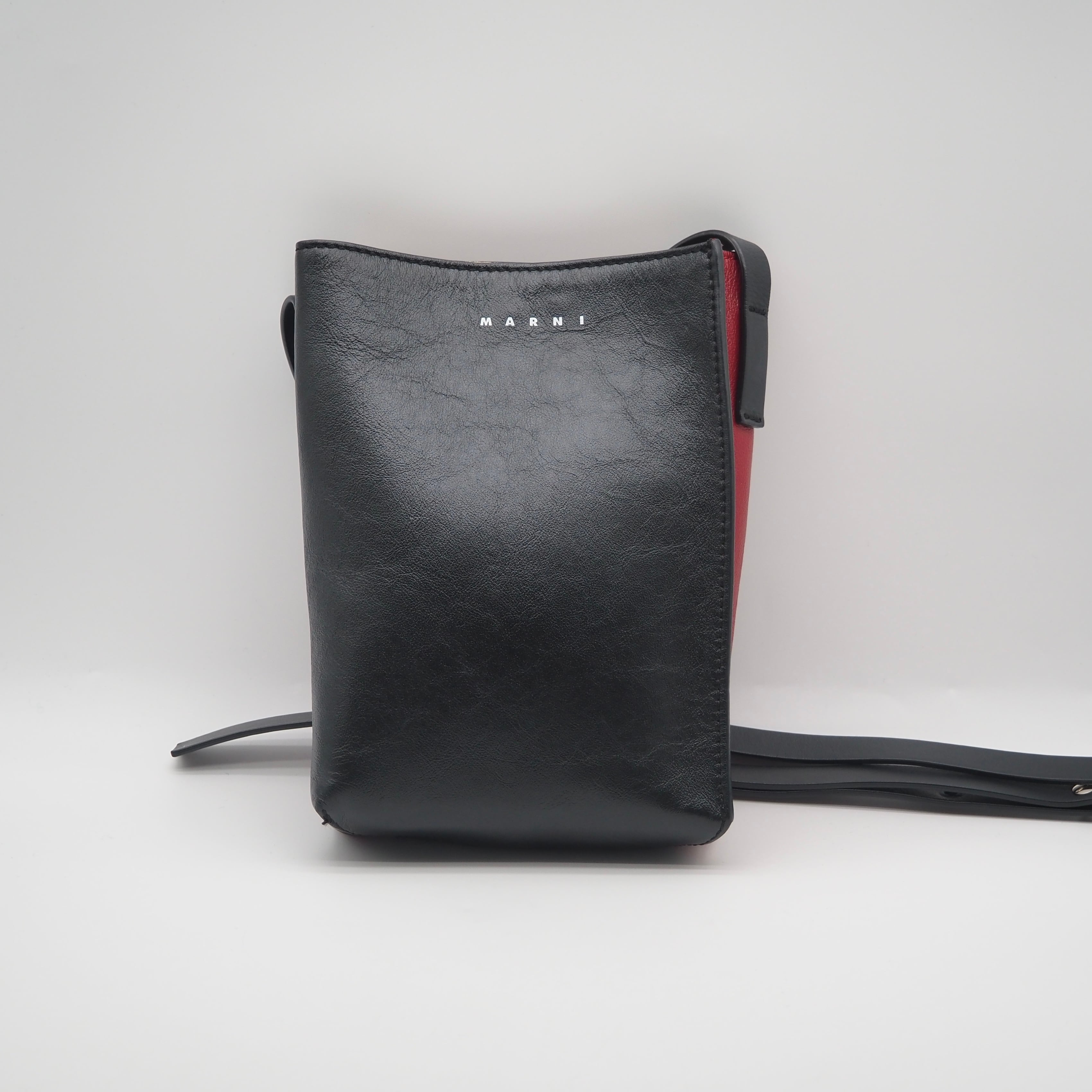 MARNI バイカラー レザー ショルダーバッグ ブラック レッド マルニ