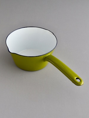 琺瑯のミルクパン グリーン / Enameled Milk Pan Green