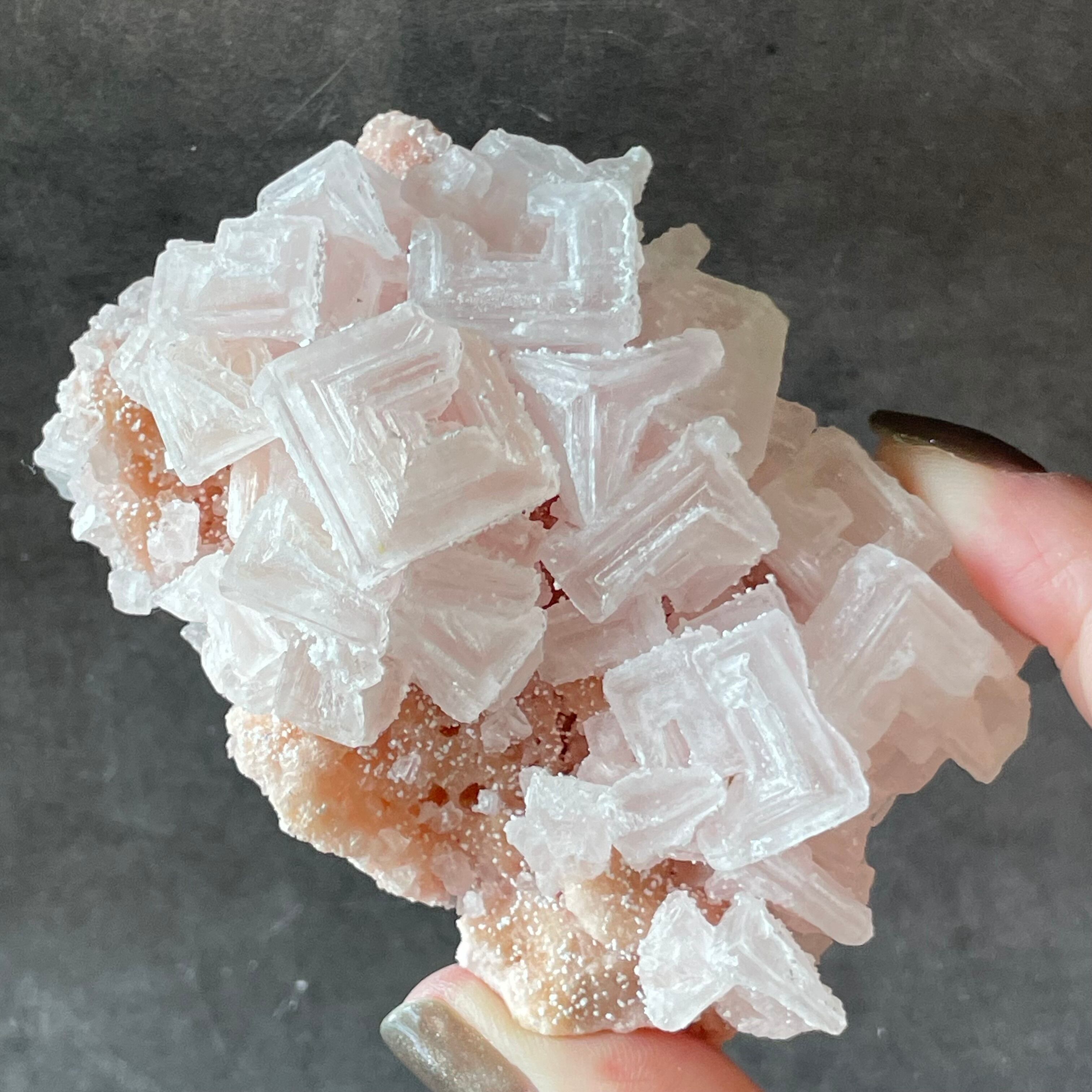 カリフォルニア産|pink Halite ピンクハライト|岩塩 原石|天然石 パワーストーン 鉱物 gem stone