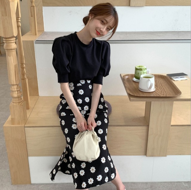 Set 元気いっぱいセットアップパフスリーブtシャツ 花柄スカート2色 N 0016 Nanastyle