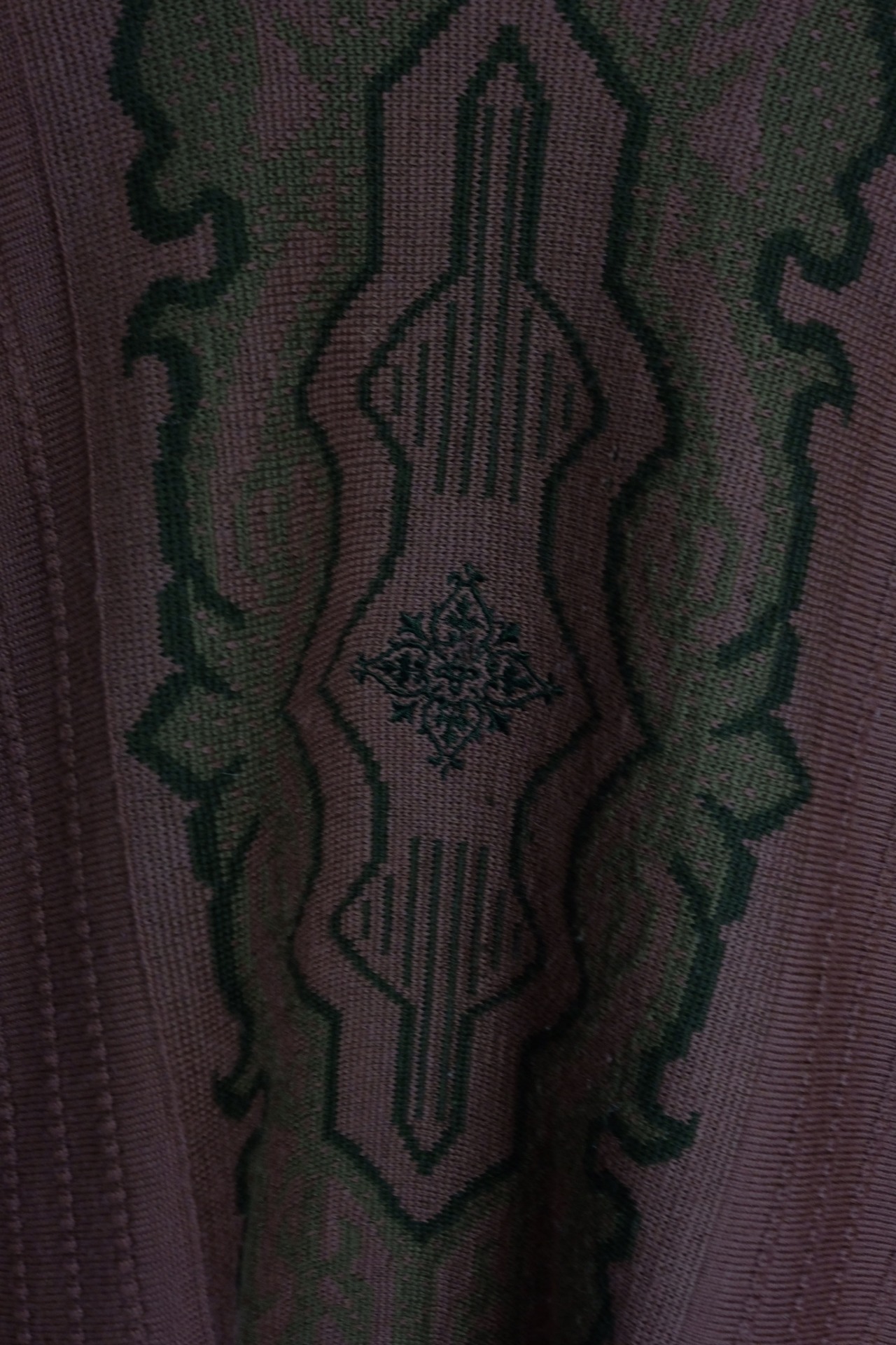 Pattern knit top