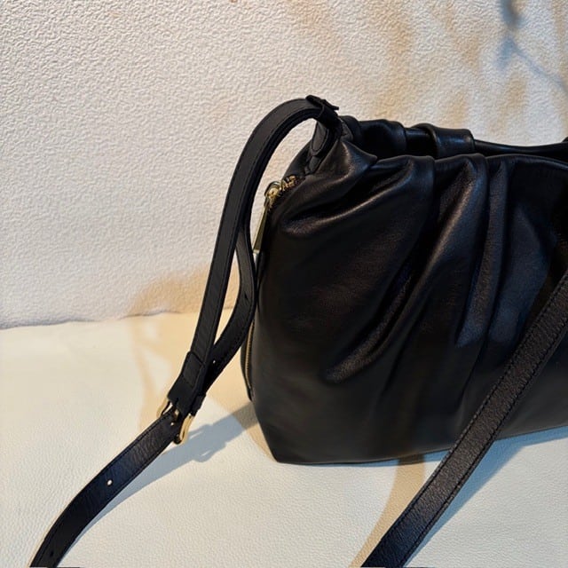 BARDOT ROSE 再入荷！ドレープショルダー