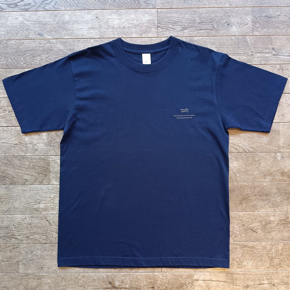 J.S. ロゴ Tシャツ（ネイビー） | Jazzy Sport Shimokitazawa
