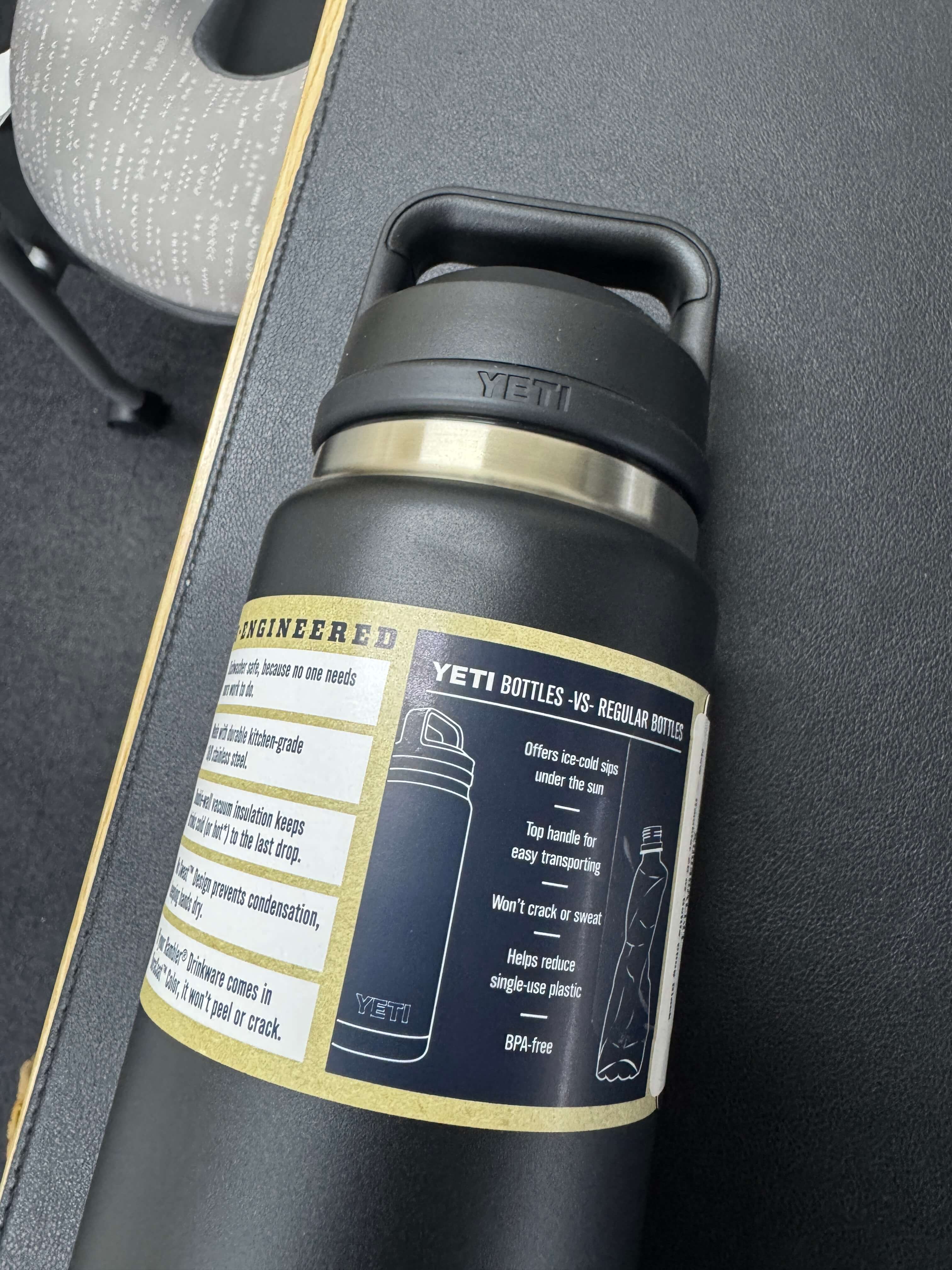 無くなり次第終了 一箇所凹み有訳あり品】YETIボトル水筒 海の冒険を