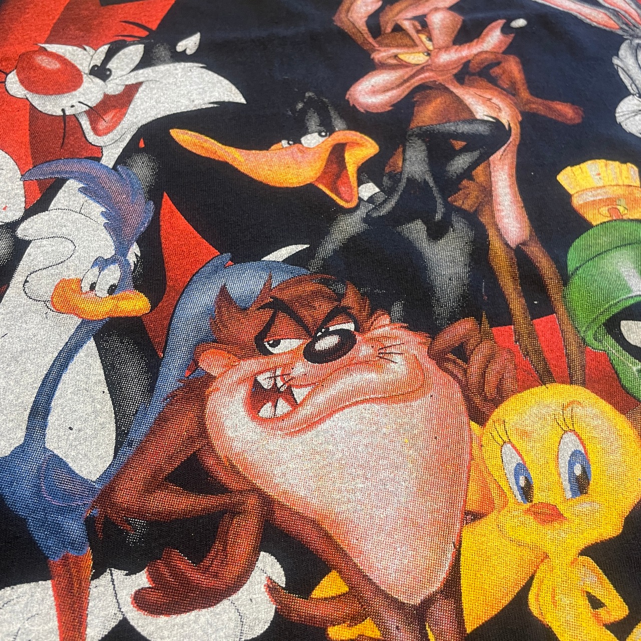 Vintage LOONEY TUNES TEE