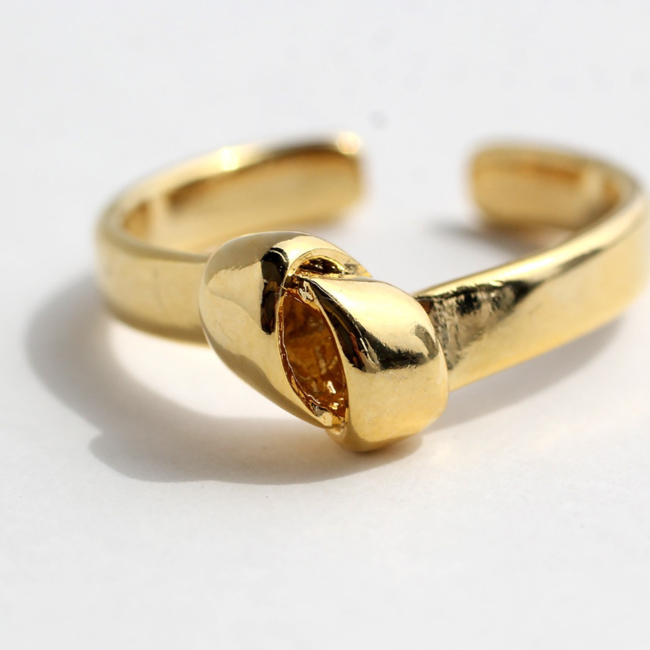 ＼期間限定1000円ポッキリ／【ネコポス便】リング ノットデザインメタルリング 合金 指輪 レディース 結び デザイン　0959