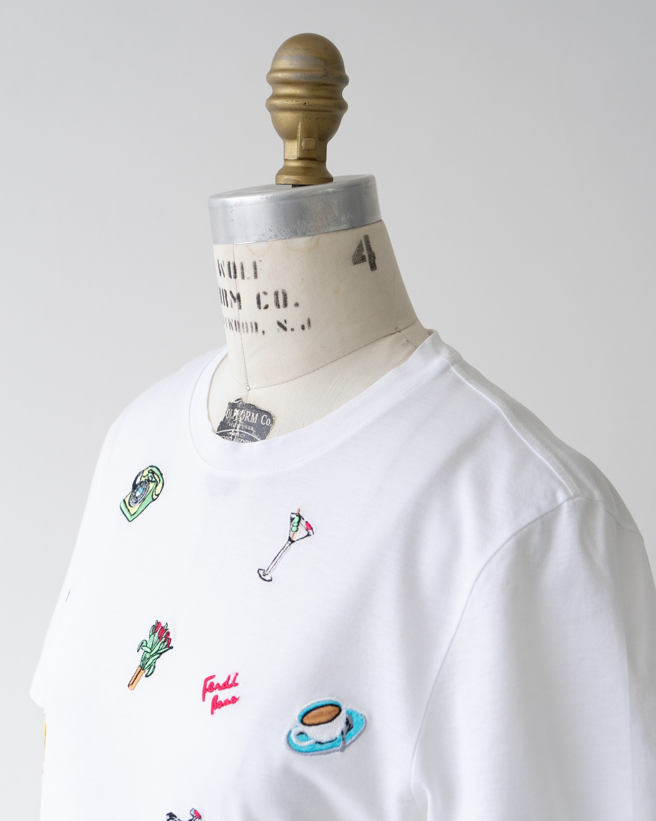 〈FENDI〉Embroidered T-shirt