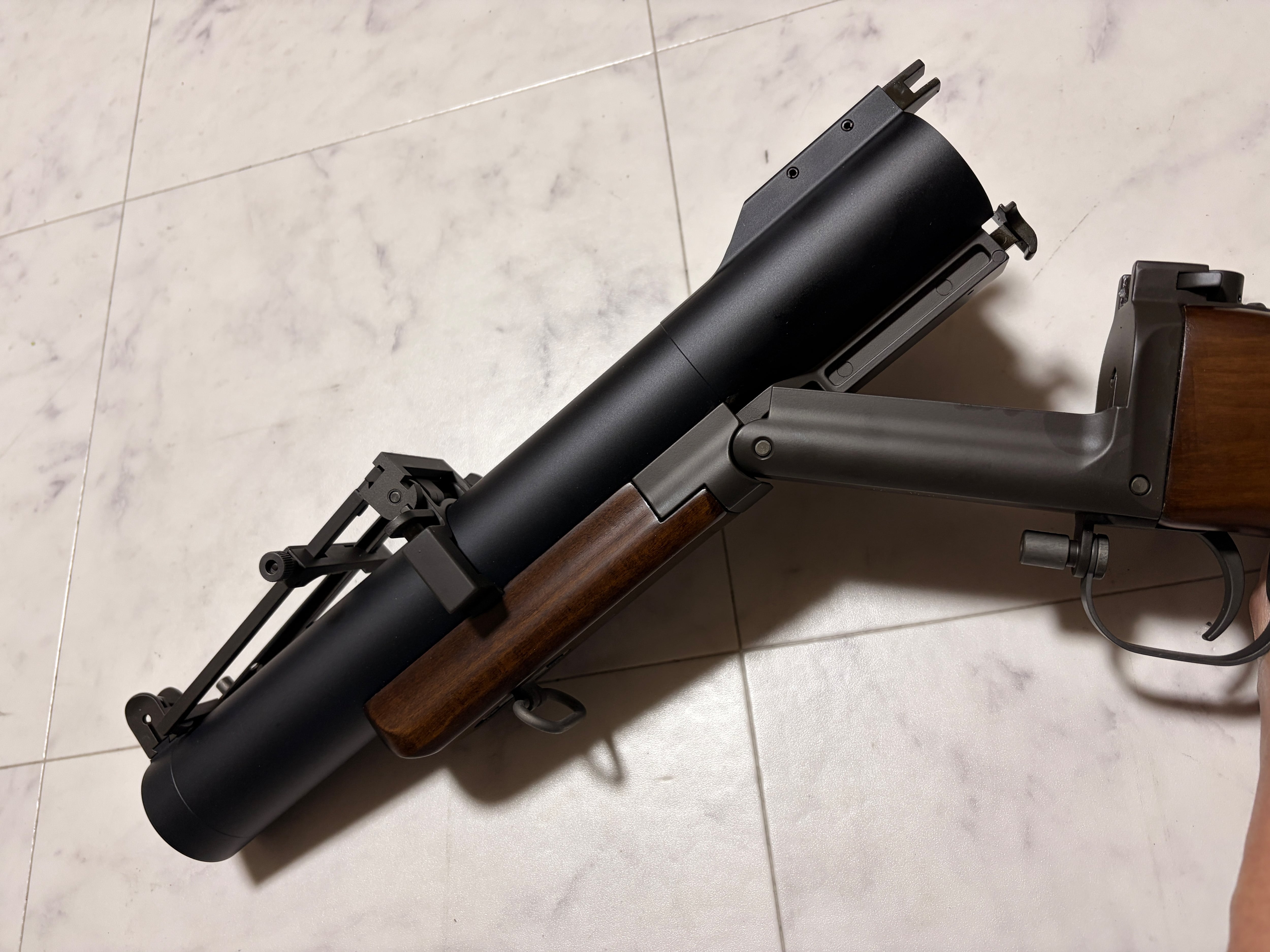 送料無料】IRON AIRSOFT M79 グレネードランチャー リアルウッドモデル
