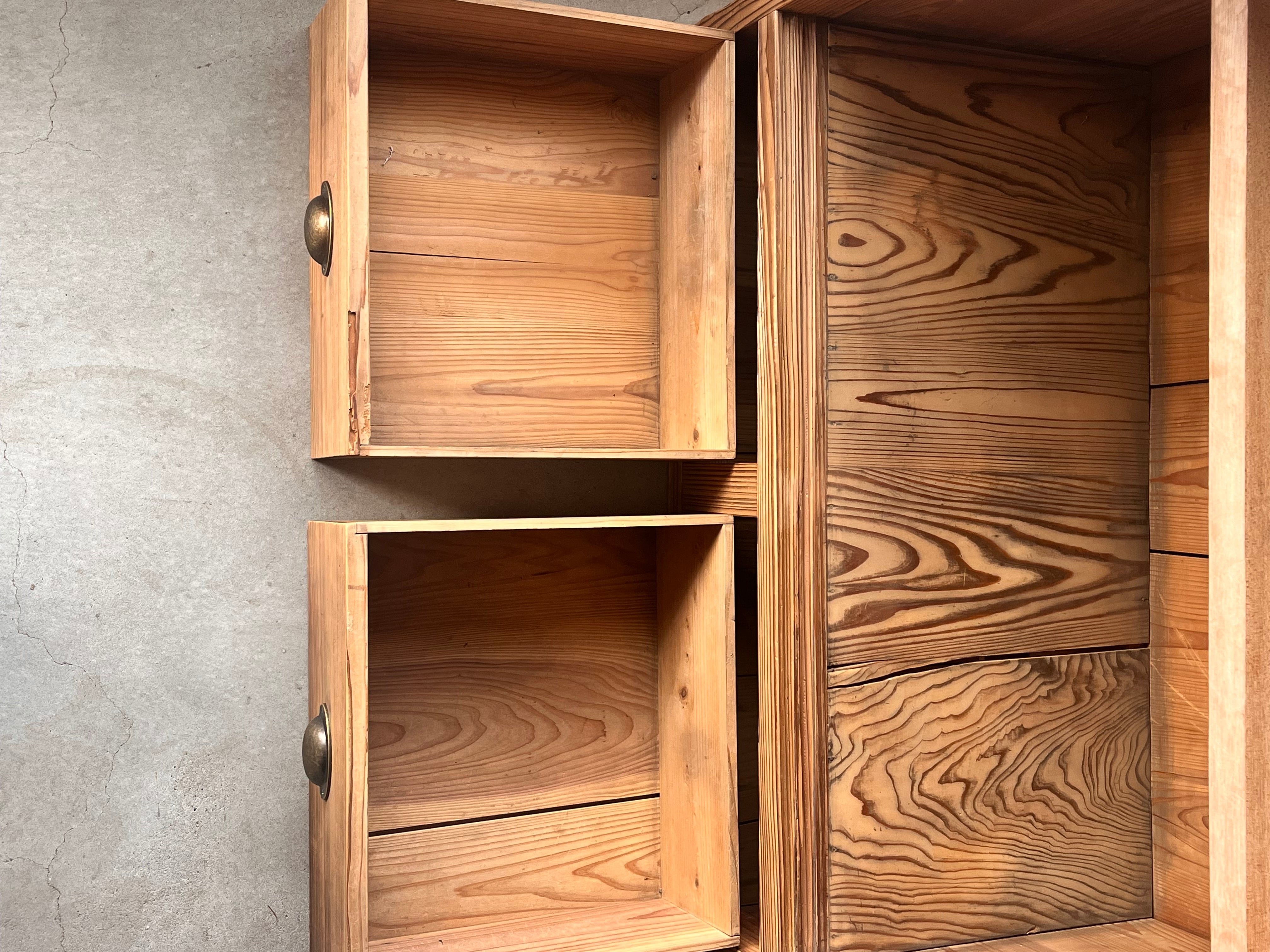 純朴な食器棚 | Legacy Market［レガシーマーケット］｜古道具・古家具