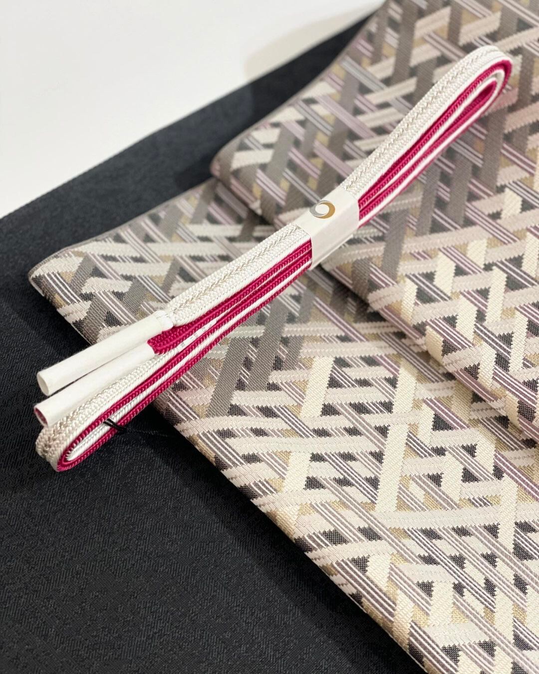 帯締 角朝昼夜23 白×桃 | OKANO博多きもの制作所