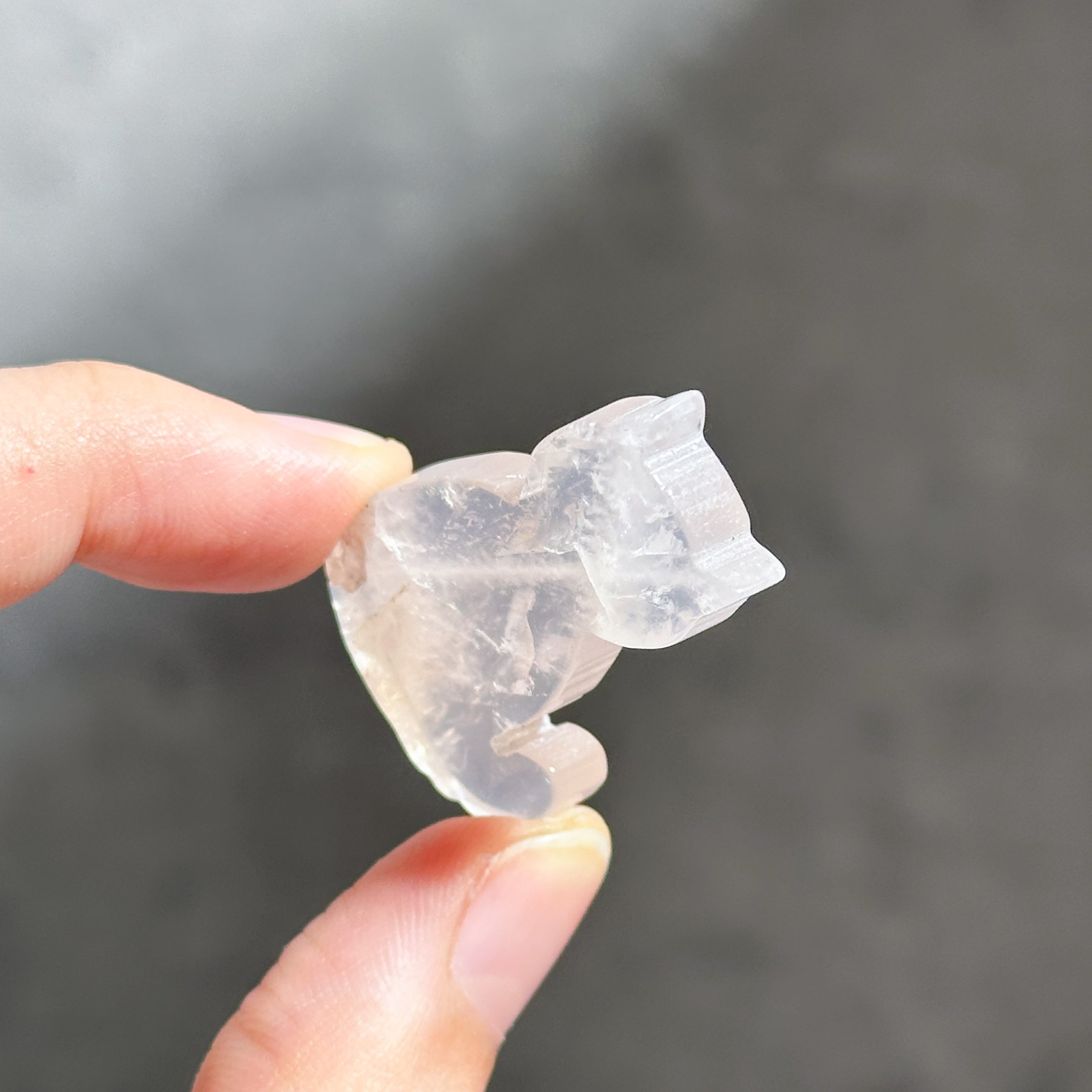 ローズクォーツ 猫ちゃん01◇ Rose Quartz Cat ◇天然石・鉱物
