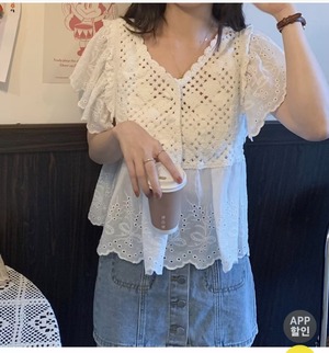 かぎあみ切り替えブラウス　AJ1079-E01